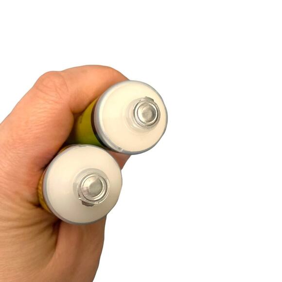 Lip Balm and Hand Cream Lot Burt’s Bees Dionis Goat Milk Hand Cream NEW 4 ITEMS - Picture 9 of 10